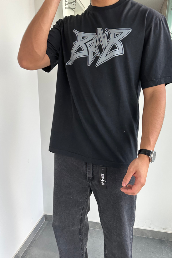 Remera BE regular suelta