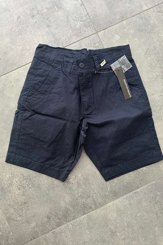Bermudas corte chino