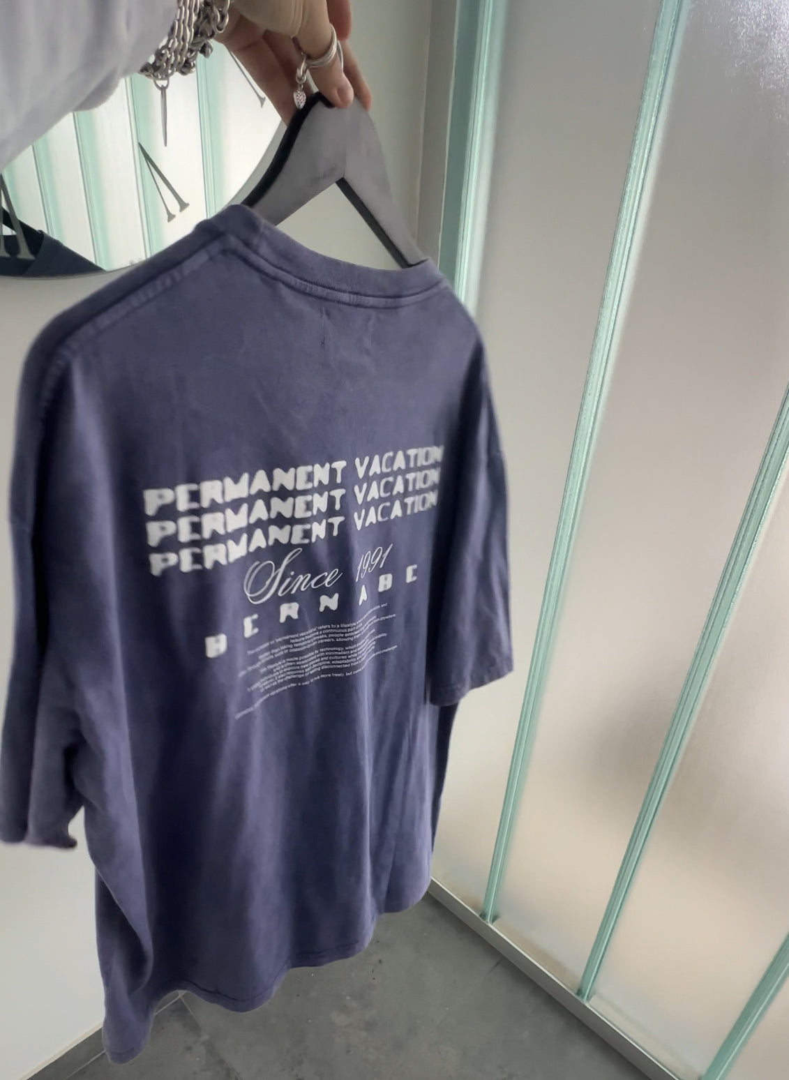 Remera BE Oversized