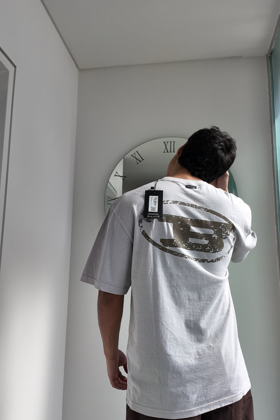 Remera Be regular suelta