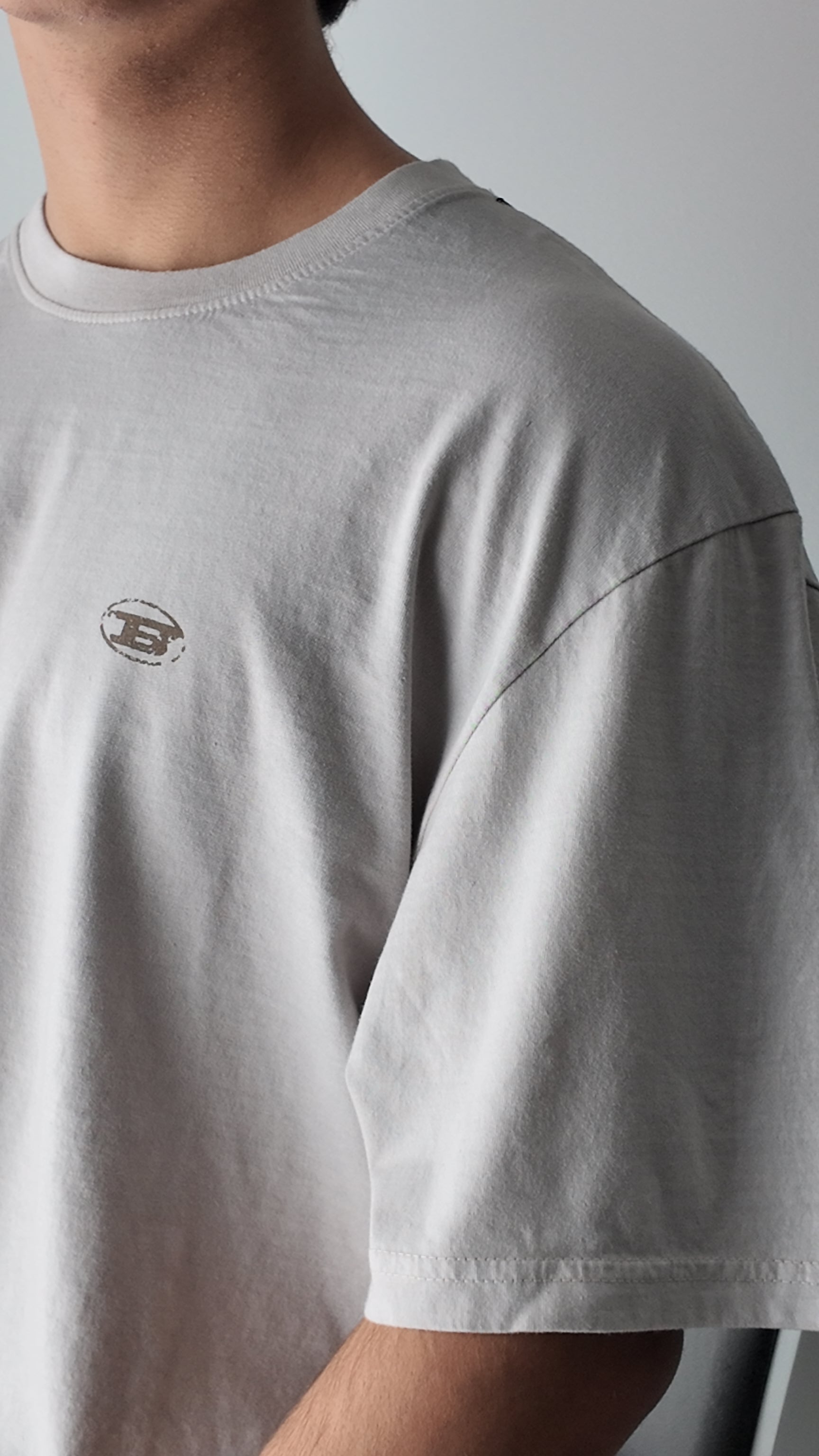Remera Be regular suelta